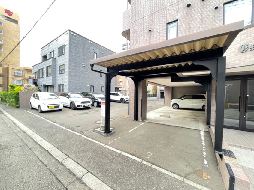 駐車場 Ｅｓｐｏｉｒ　Ｅｎｔｒｅｅ