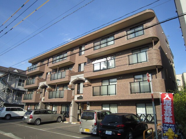 外観写真 グランメ－ルクラッセ１３