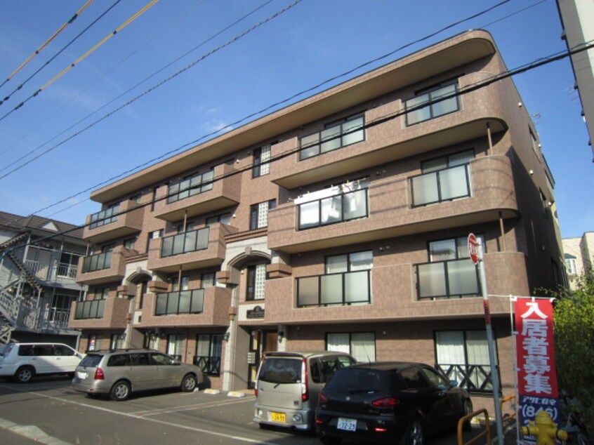 外観写真 グランメ－ルクラッセ１３