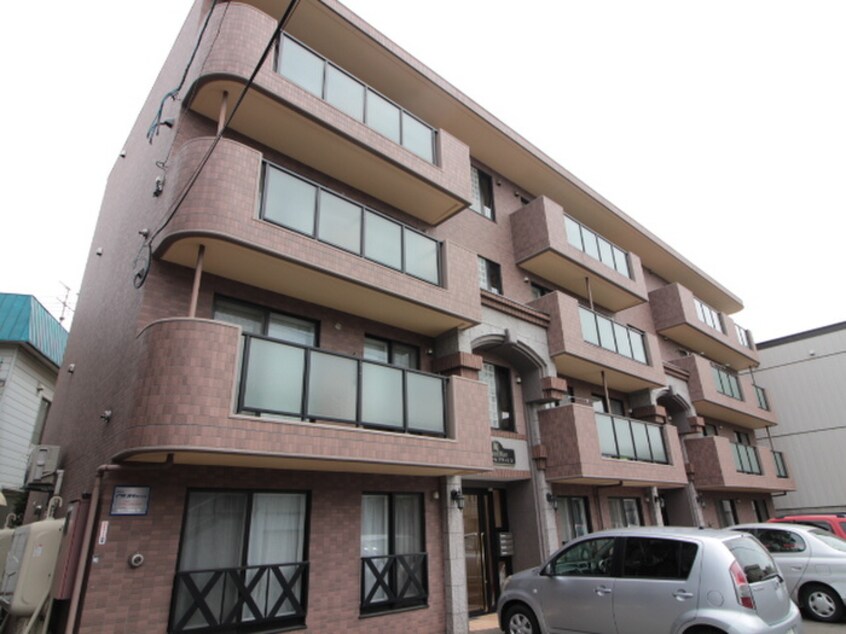 外観写真 グランメ－ルクラッセ１３