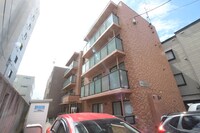 Ｌａｗｒｅｎｔｉａｎ