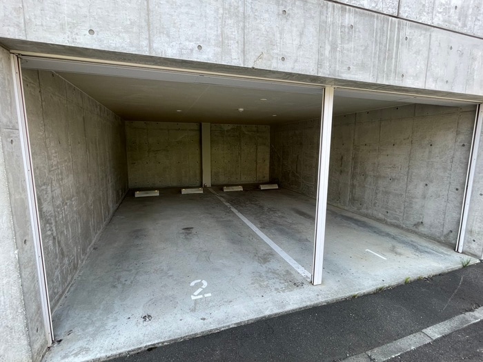 駐車場 アルページュ