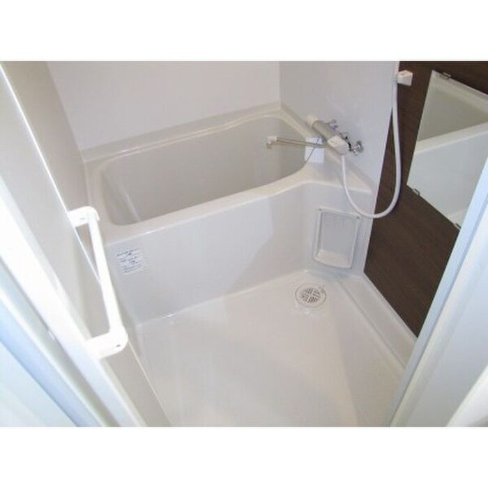 バス／シャワールーム等 ＲＳ３－２