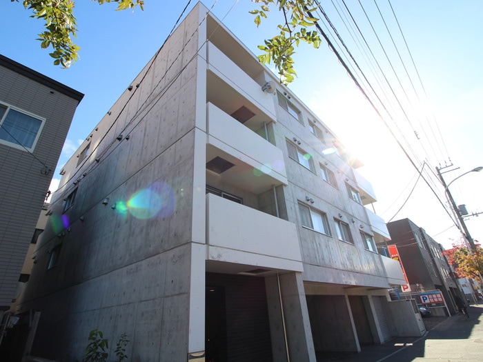 外観写真 ａｌｂａ  ｍｅｗ