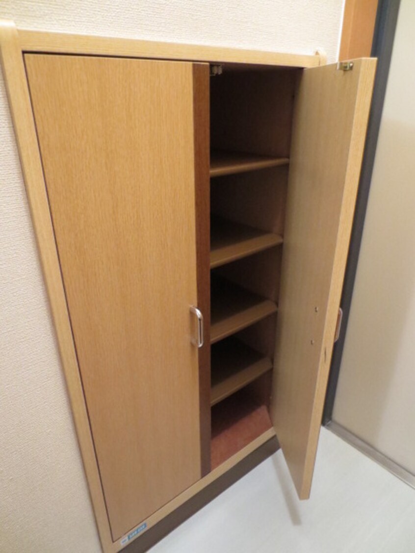 靴箱 第５松屋ビル