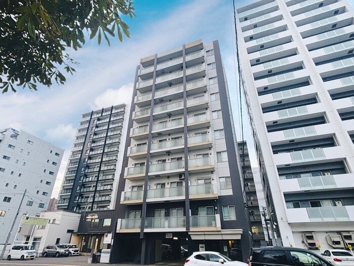 外観写真 ゾネ医大キャンパス前