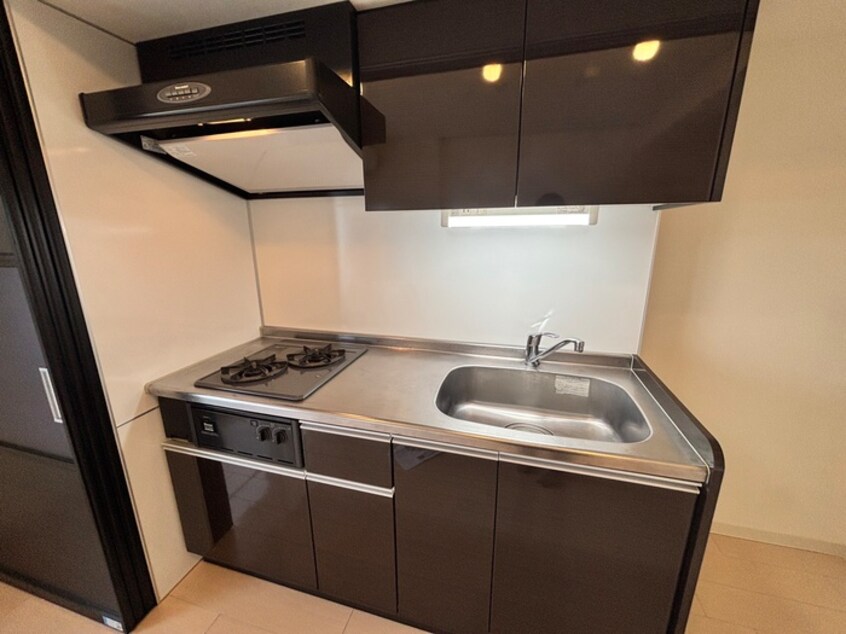 キッチン ゾネ医大キャンパス前