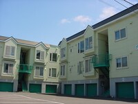 グリ－ンパレス１３