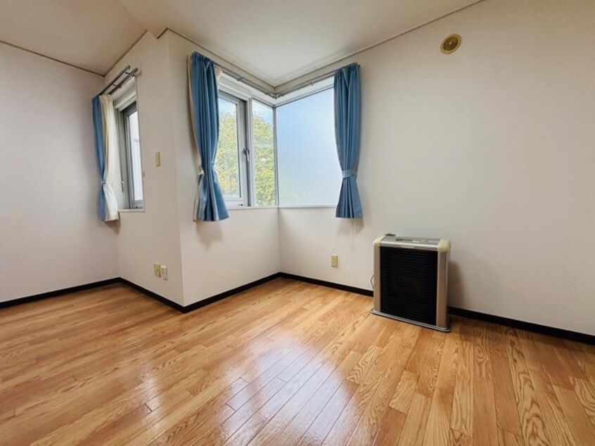 居室 アーブ円山