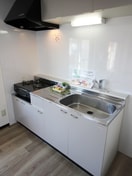 キッチン ＬＥ　ＧＲＡＮＤ　ＢＬＥＵ元町