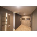 エントランス部分 ブルーイング西町北