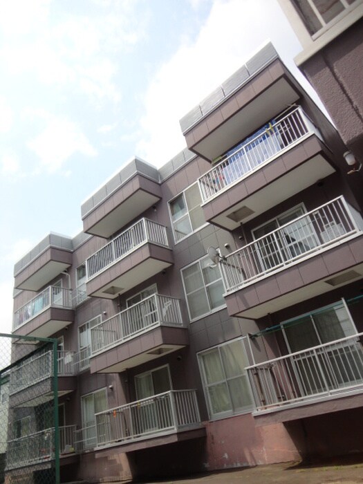 外観写真 ﾆｭ-ﾗｲﾌｻｯﾎﾟﾛC