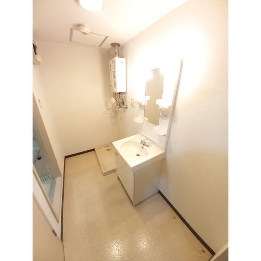 洗面 ﾆｭ-ﾗｲﾌｻｯﾎﾟﾛC