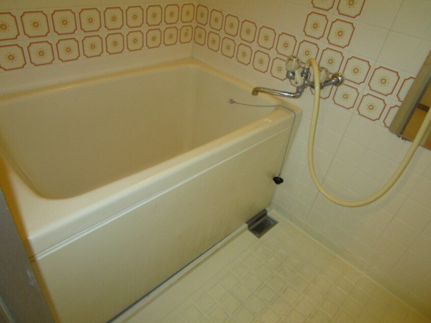 バス／シャワールーム等 メゾン実のり