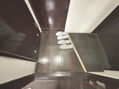 玄関 リバスト－リ－Ａ棟