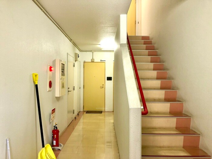 エントランス部分 メゾンブレイニ－