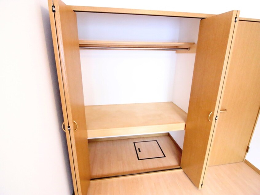 収納 ルポ・ヴィラ