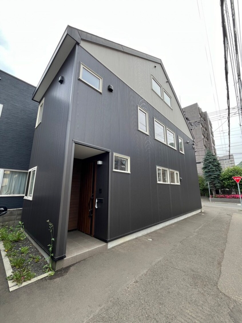 その他 南3西26借家A