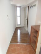 玄関 東山グランドハイツ