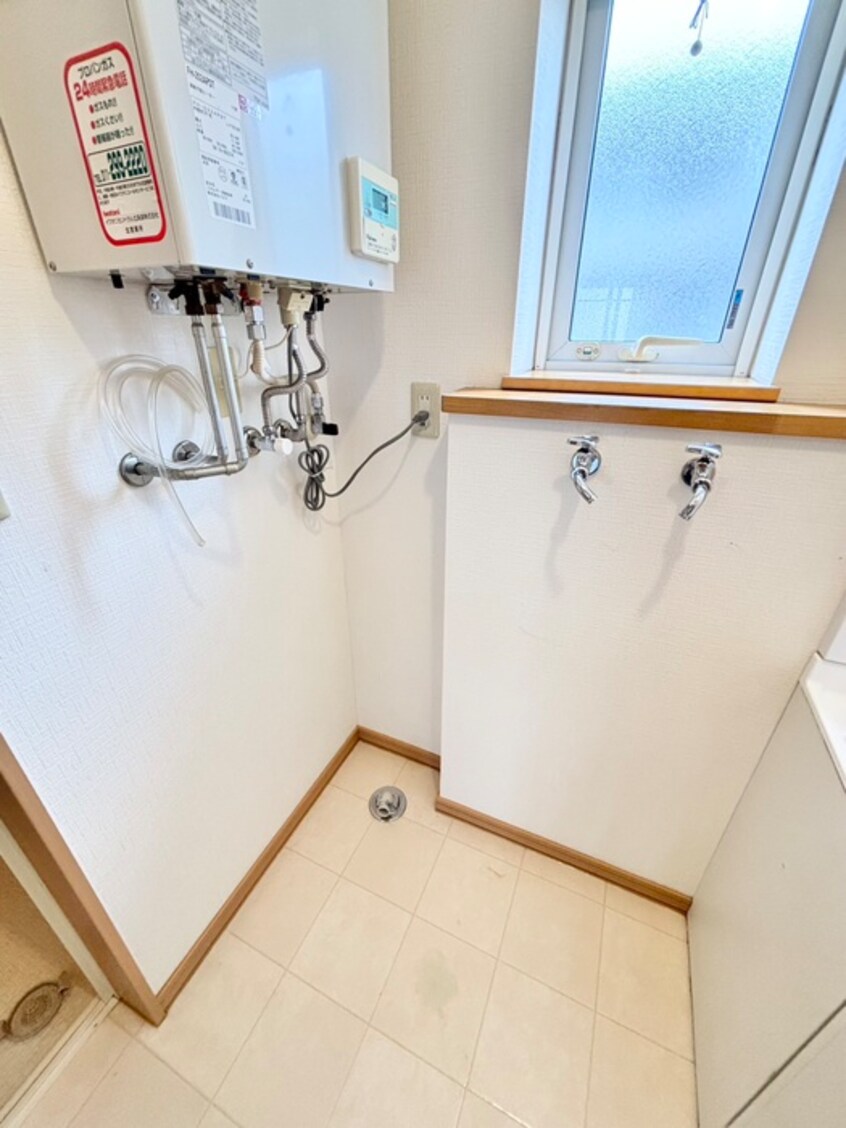 洗濯機置場 シャン・ボヌールN