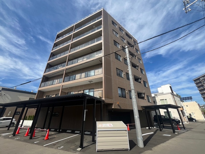 外観写真 Louvre真駒内