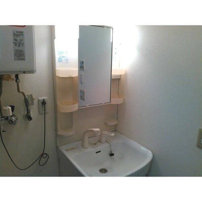 洗面 Ｗｅｓｔ　Ｃｏｕｒｔ　Ｂ