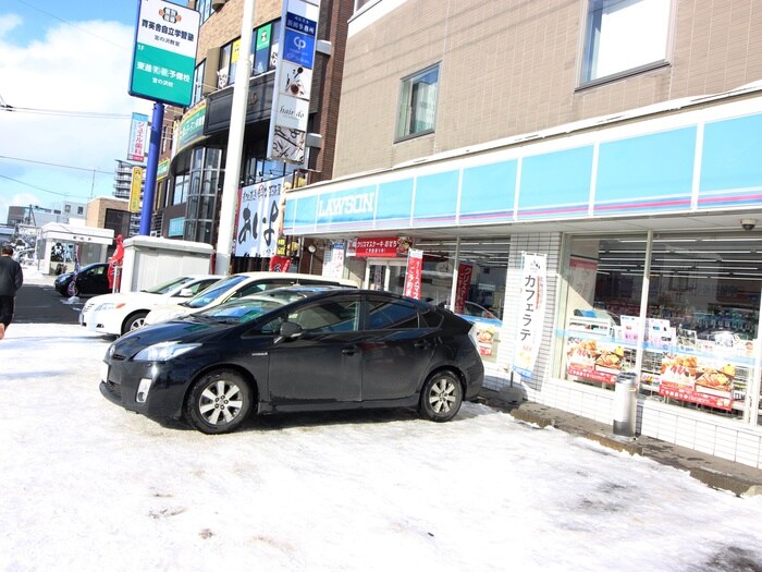 ローソン　札幌宮の沢駅前店(コンビニ)まで600m Ｌｅａ　Ｏｈａｎａ