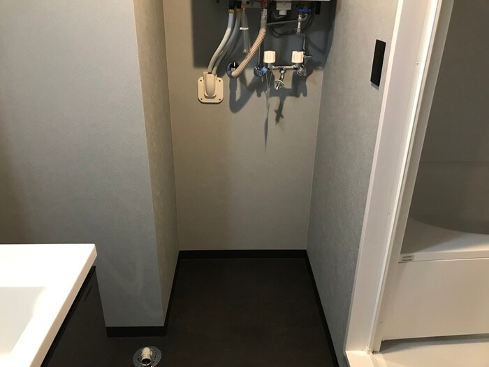 洗濯機置場 コローレ月寒東