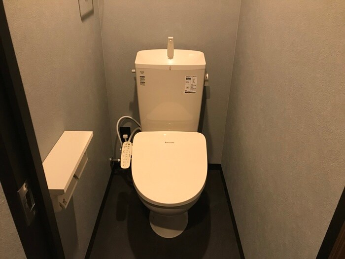 トイレ コローレ月寒東