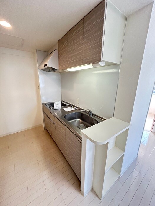 キッチン フローラ中の島