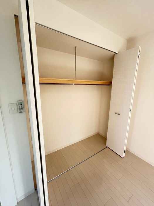 収納 フローラ中の島