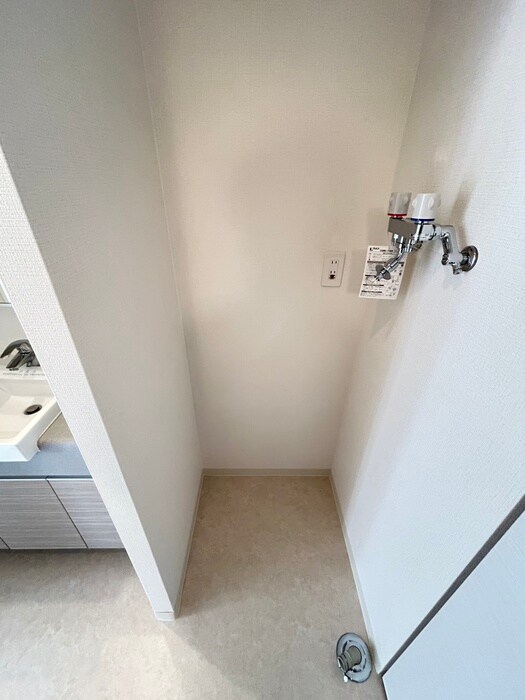 洗濯機置場 フローラ中の島