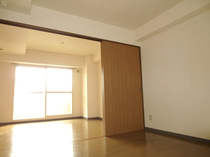 居室 タ－フサイド桑園