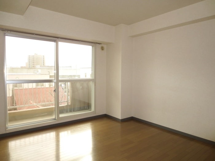 居室 タ－フサイド桑園