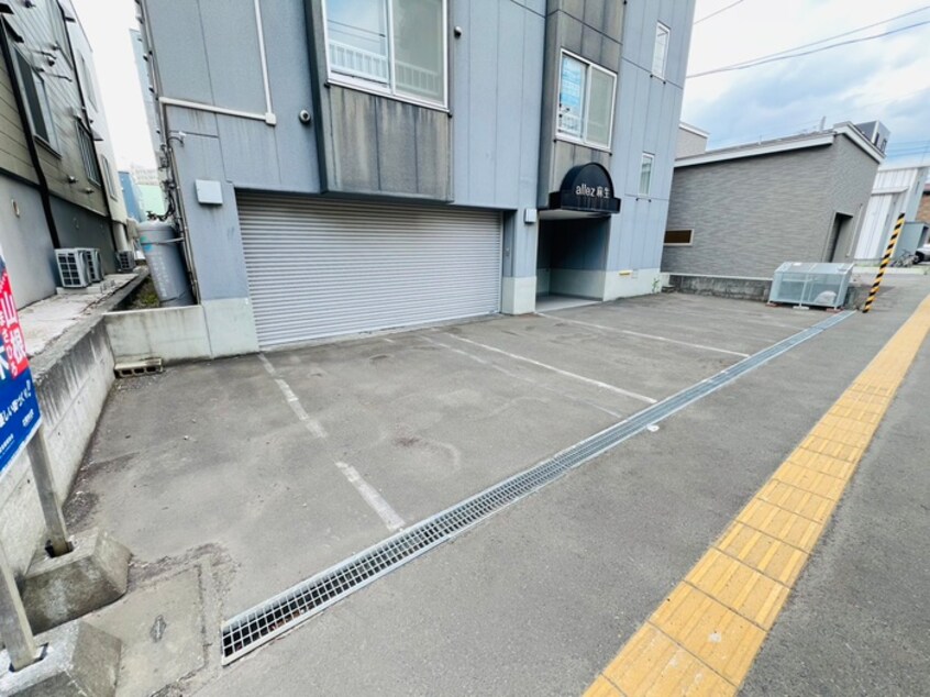 駐輪場 ａｌｌｅｚ麻生