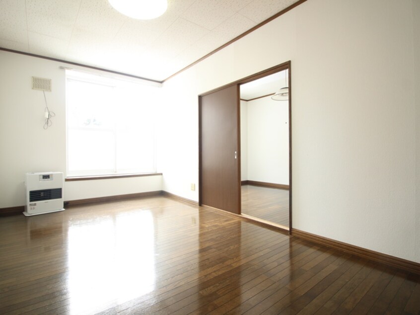 居室 プリマベ－ラ西岡