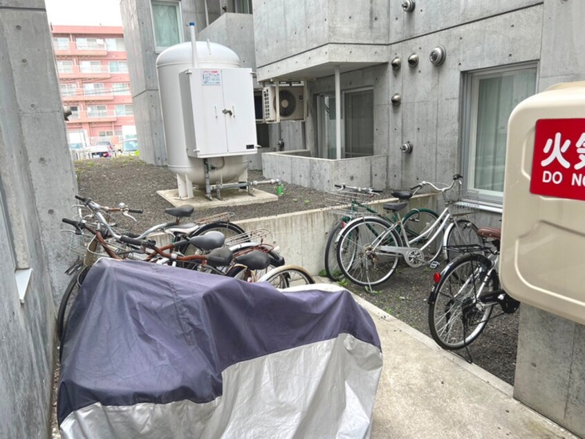 駐輪場 リバージュＬ38