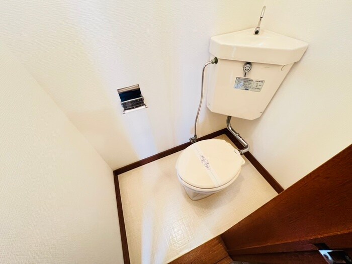 トイレ 新生ハイムⅢ