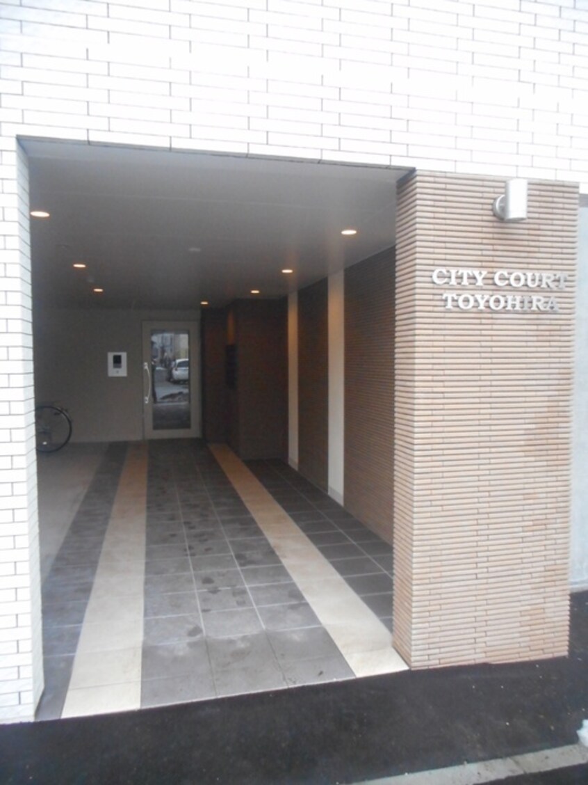 エントランス部分 シティーコート豊平