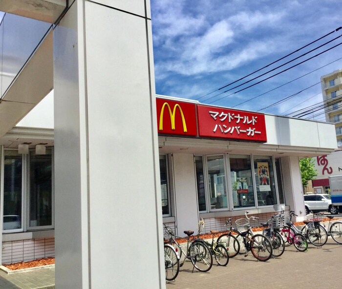 マクドナルド(ファストフード)まで360m ウイング円山北町