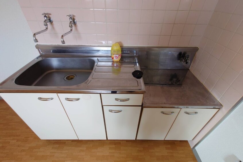 キッチン ＡＬＰＨＡ　ＣＯＳＭＯ