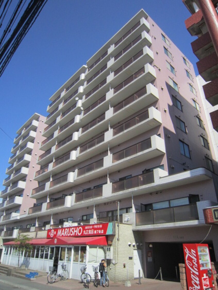 外観写真 INOVE札幌南7条Ⅰ