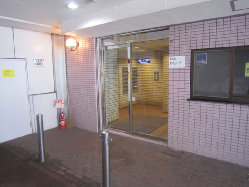 エントランス部分 INOVE札幌南7条Ⅰ