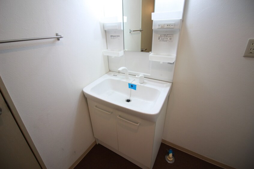 洗面 INOVE札幌南7条Ⅰ