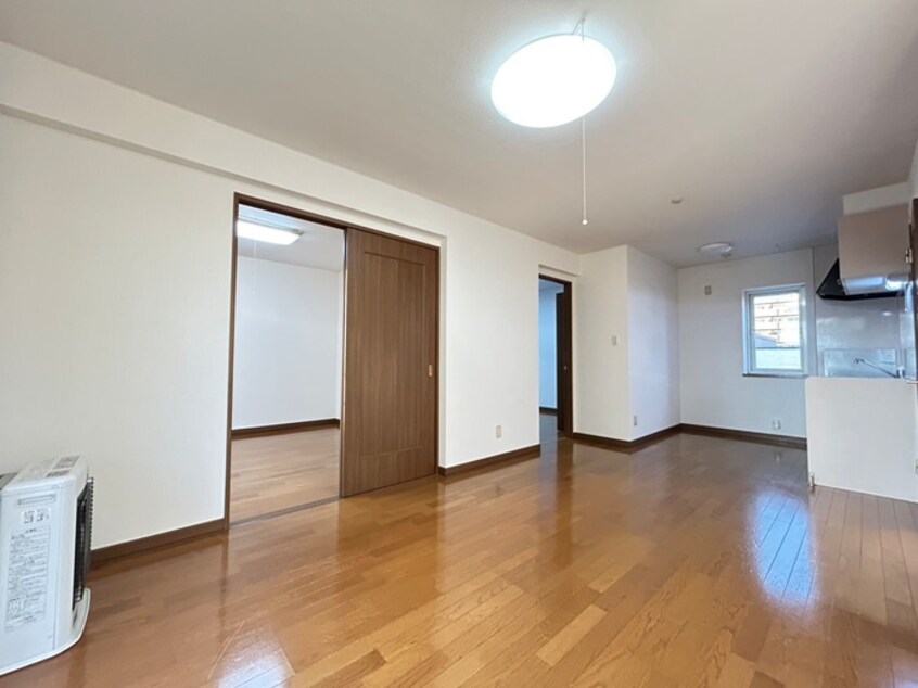 居室 ダブルベイ精進川