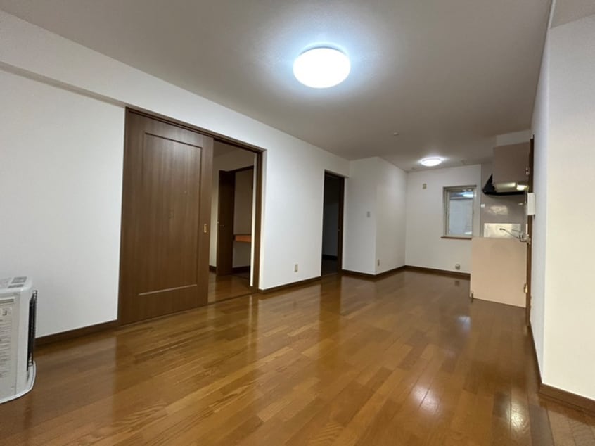 居室 ダブルベイ精進川