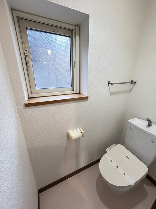 トイレ ダブルベイ精進川