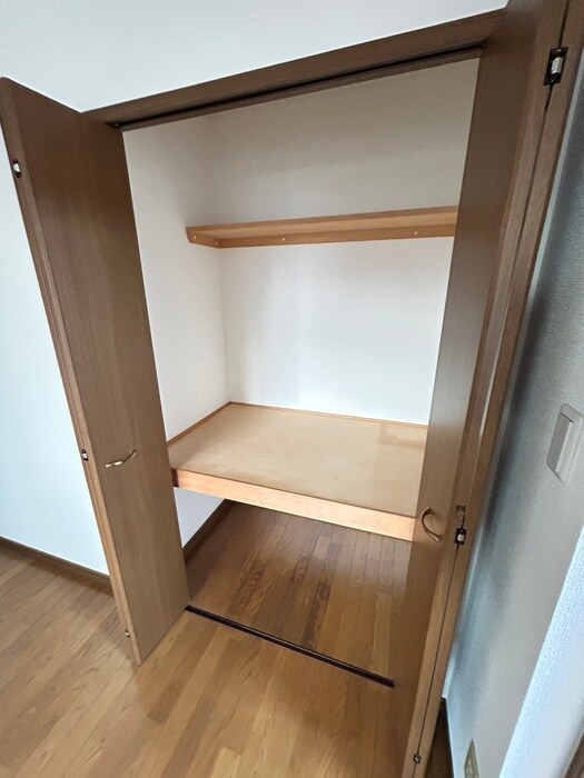 収納 ダブルベイ精進川