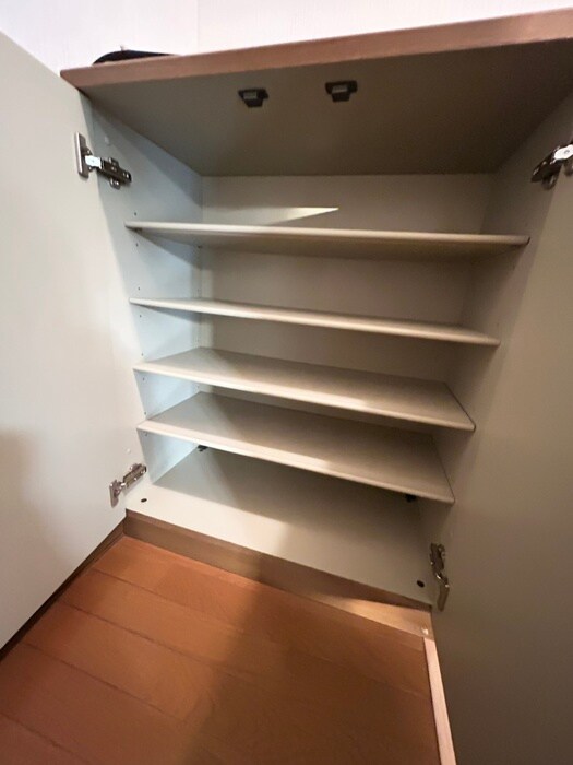 靴箱 ダブルベイ精進川