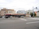 セイコーマート中の島南店(コンビニ)まで180m ダブルベイ精進川